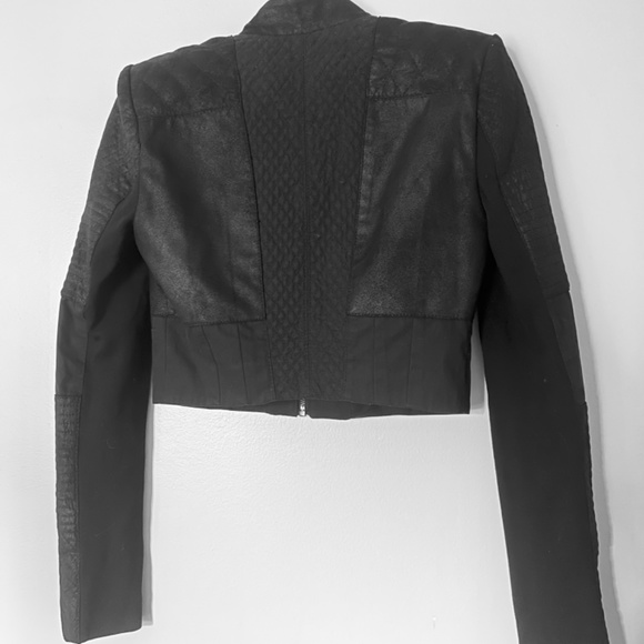 BCBG Maxazria “Joshua” Cropped Jacket - Picture 4 of 10